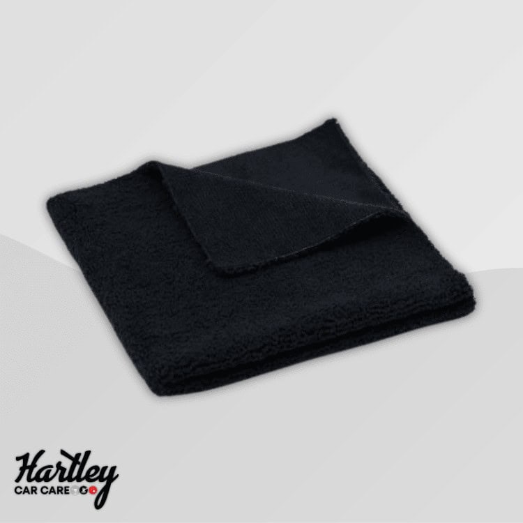 Microvezeldoek Hartley Black Soft 1Stuk ( 420gram/m² ) Microvezeldoek Hartley Black Soft 1Stuk ( 420gram/m² )